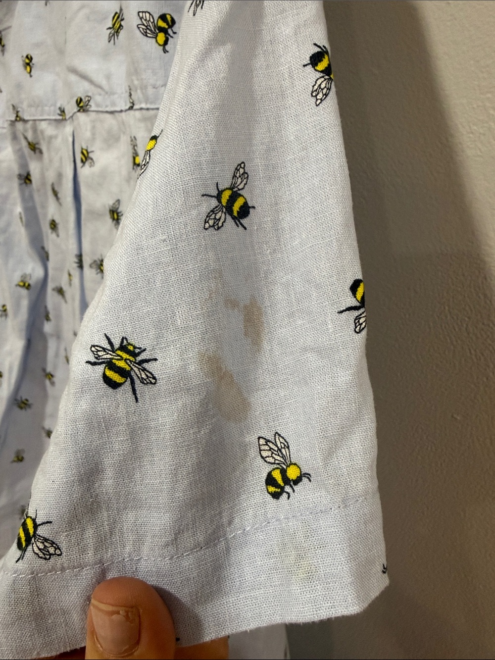 Duluth Trading Co Light Blue Short Sleeve Button-Down with Bee Print Size medium - Picture 12 of 12